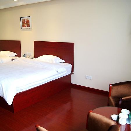 Greentree Inn Tianjin Jinghai Jinqiao International Trade Center Exteriör bild